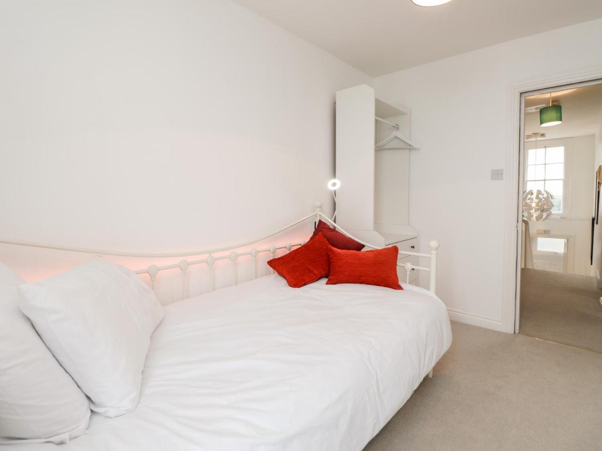 Fairlight View Apartamento Folkestone Exterior foto